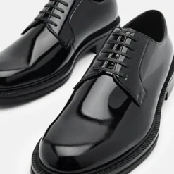 Leather Derby Round Toe Shoes